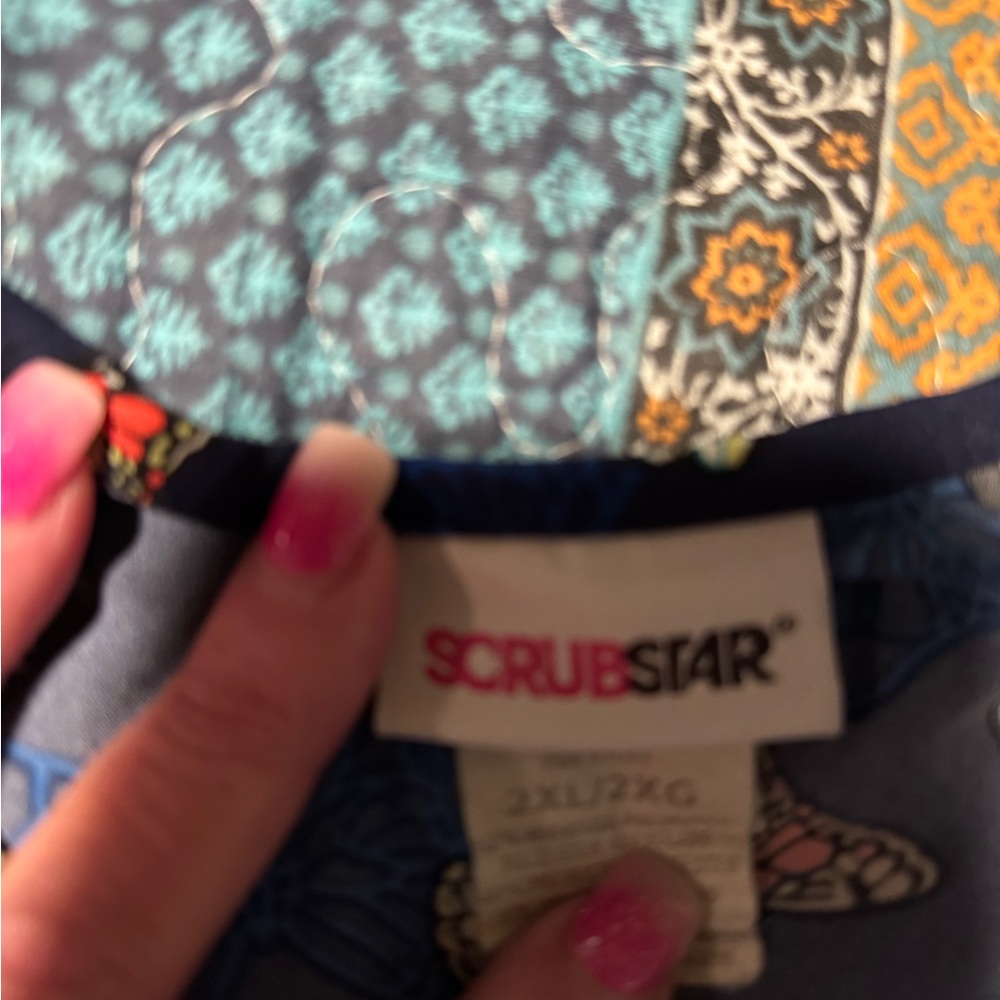 Cherokee Multicolor Patterned Scrub Top - Picture 2 of 2